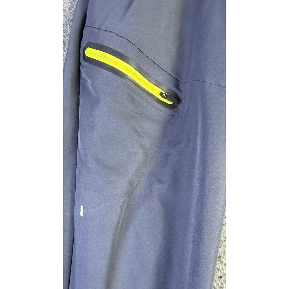 Reebok Pants Mens Medium Gray Joggers Zip Pockets Elastic Cuffs Athletic Running